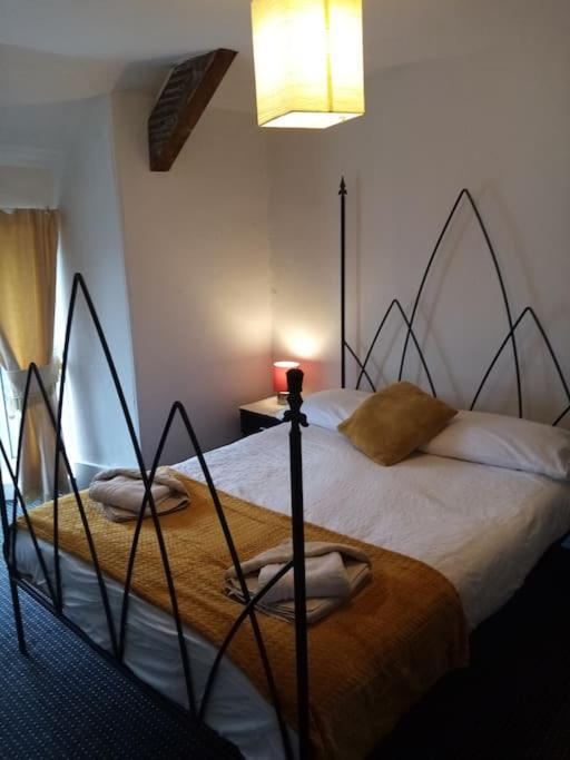 Bridge View Victorian Townhouse Central Aberystwyth Sleeps 6 Exterior photo